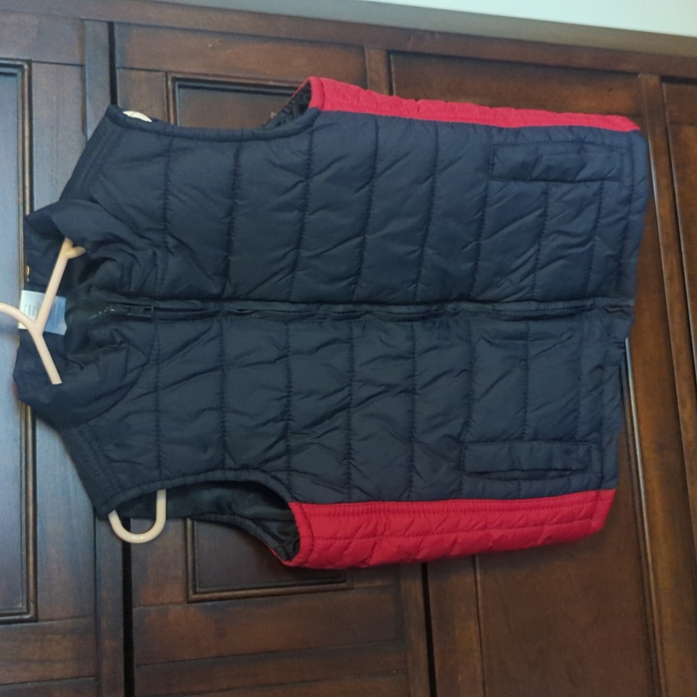 Gymboree outerwear vest 2t/3t